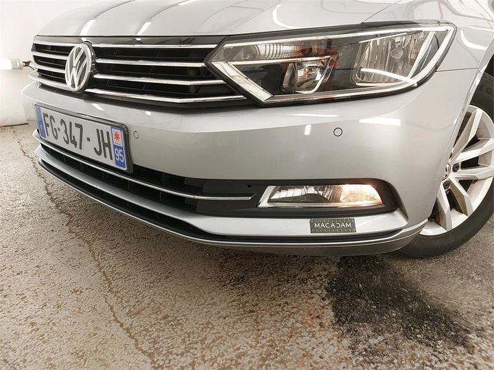 Photo 10 VIN: WVWZZZ3CZKE096953 - VOLKSWAGEN PASSAT 