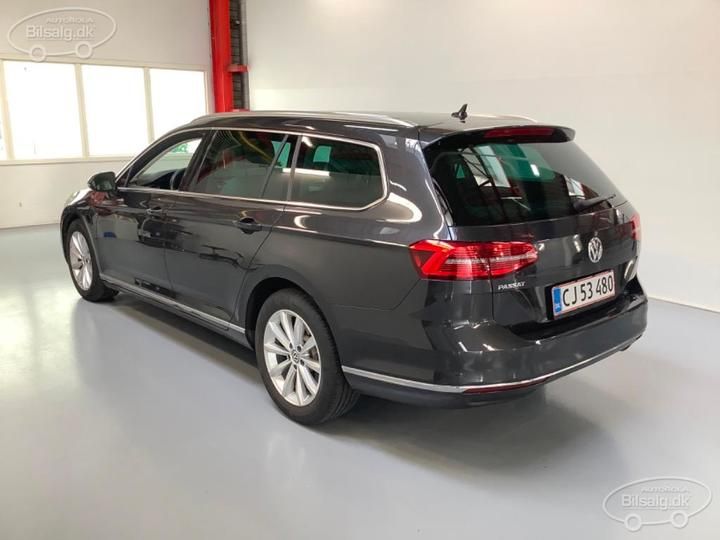 Photo 26 VIN: WVWZZZ3CZKE098950 - VOLKSWAGEN PASSAT 