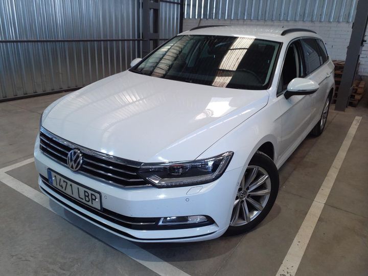 Photo 22 VIN: WVWZZZ3CZKE105656 - VOLKSWAGEN PASSAT 