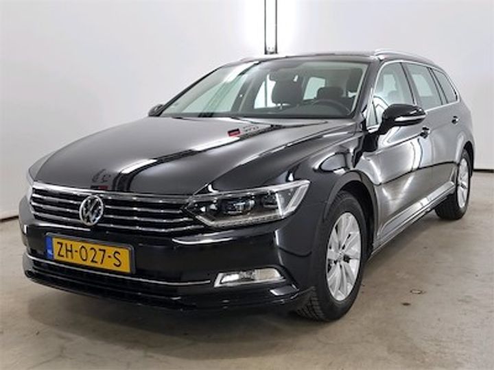 Photo 1 VIN: WVWZZZ3CZKE109129 - VOLKSWAGEN PASSAT 