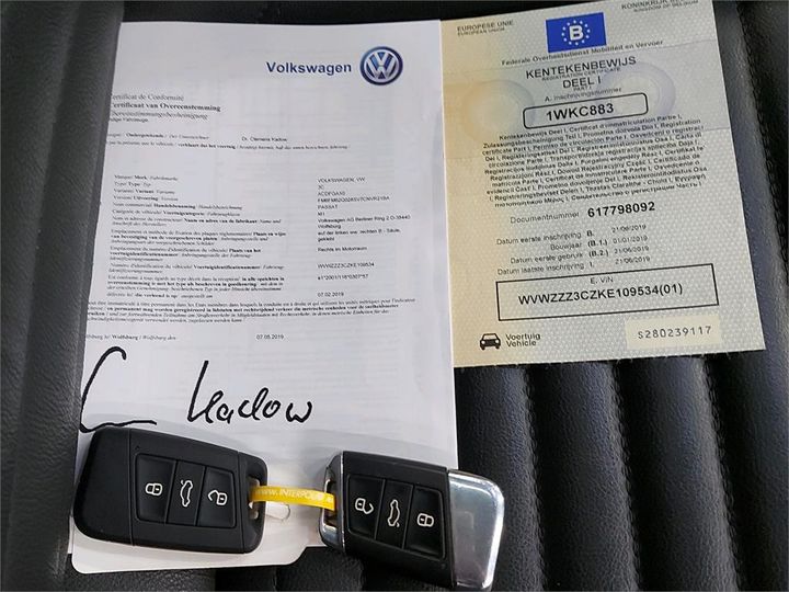 Photo 4 VIN: WVWZZZ3CZKE109534 - VOLKSWAGEN PASSAT 