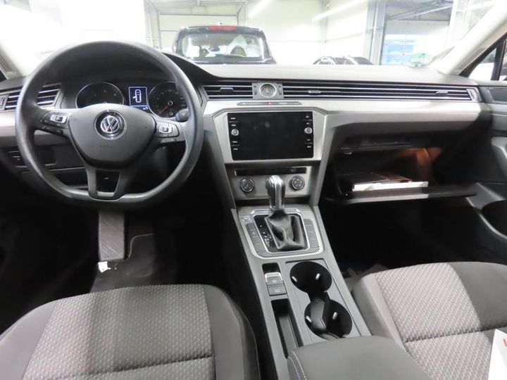 Photo 5 VIN: WVWZZZ3CZKE117163 - VOLKSWAGEN PASSAT 