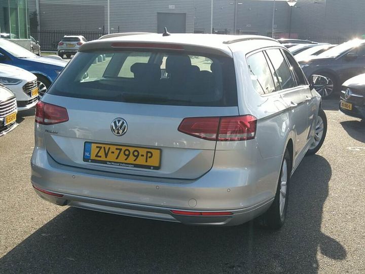 Photo 2 VIN: WVWZZZ3CZKE120501 - VOLKSWAGEN PASSAT 