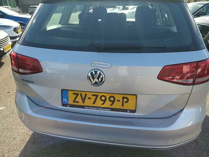 Photo 6 VIN: WVWZZZ3CZKE120501 - VOLKSWAGEN PASSAT 