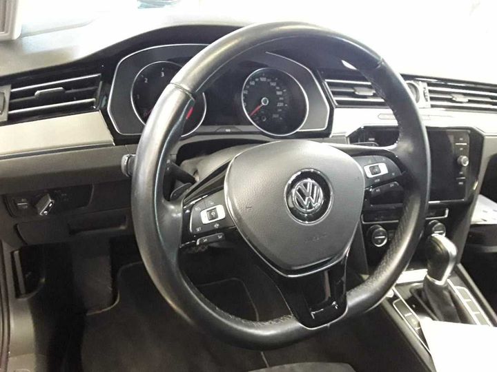 Photo 13 VIN: WVWZZZ3CZKE134913 - VOLKSWAGEN PASSAT 