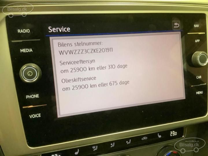 Photo 11 VIN: WVWZZZ3CZKE201911 - VOLKSWAGEN PASSAT 