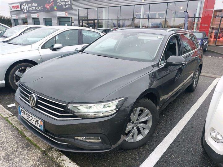 Photo 1 VIN: WVWZZZ3CZLE054137 - VOLKSWAGEN PASSAT 