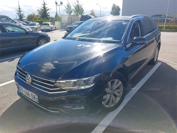 Photo 1 VIN: WVWZZZ3CZLE063851 - VOLKSWAGEN PASSAT 