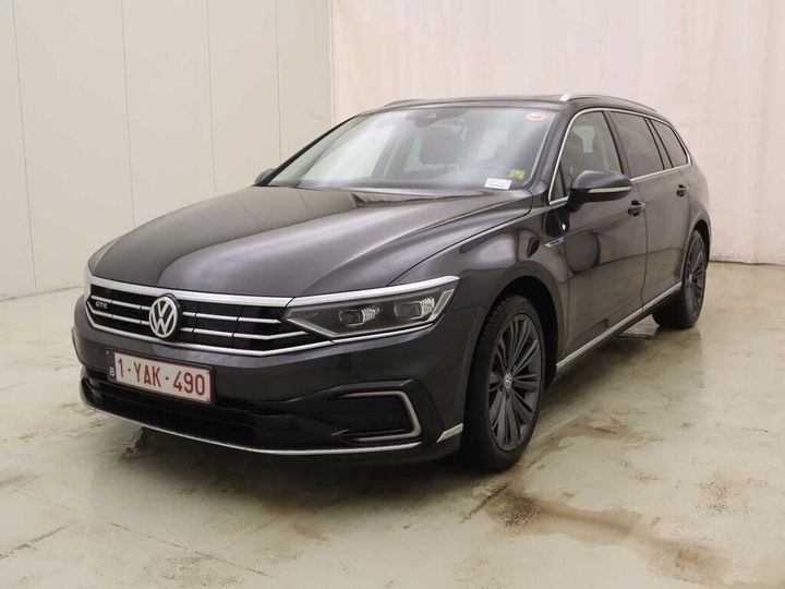 Photo 1 VIN: WVWZZZ3CZLE130152 - VOLKSWAGEN PASSAT 