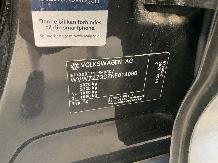 Photo 1 VIN: WVWZZZ3CZNE014066 - VOLKSWAGEN PASSAT 