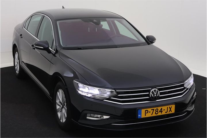 Photo 1 VIN: WVWZZZ3CZNE051165 - VOLKSWAGEN PASSAT 