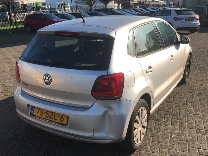 Photo 2 VIN: WVWZZZ6RZCY086713 - VOLKSWAGEN POLO 