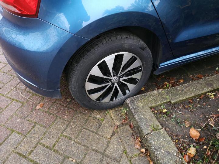 Photo 32 VIN: WVWZZZ6RZFY311800 - VOLKSWAGEN POLO 