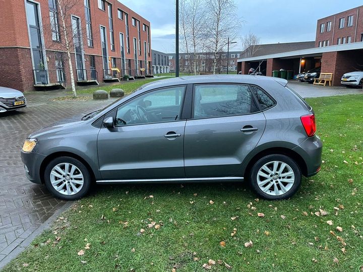 Photo 2 VIN: WVWZZZ6RZFY332098 - VOLKSWAGEN POLO 