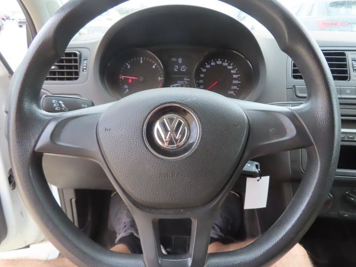 Photo 8 VIN: WVWZZZ6RZGY040786 - VOLKSWAGEN POLO 