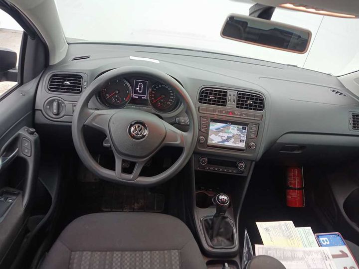 Photo 9 VIN: WVWZZZ6RZHY017952 - VOLKSWAGEN POLO 