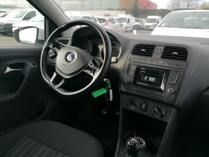 Photo 5 VIN: WVWZZZ6RZHY113620 - VOLKSWAGEN POLO 