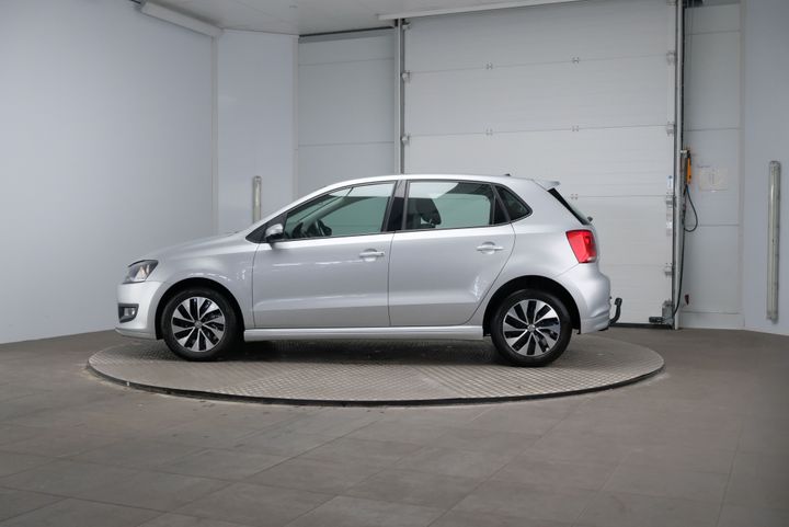 Photo 2 VIN: WVWZZZ6RZHY211419 - VOLKSWAGEN POLO 