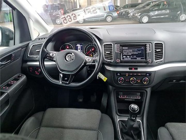 Photo 9 VIN: WVWZZZ7NZHV233312 - VOLKSWAGEN SHARAN DIESEL - 2015 