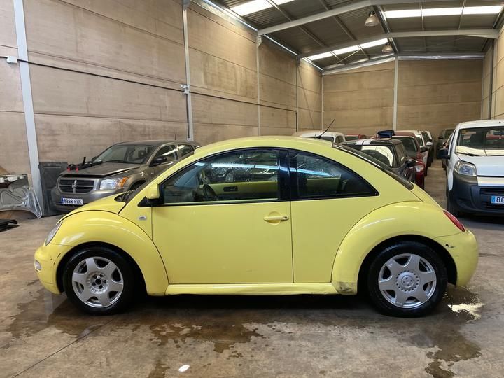 Photo 2 VIN: WVWZZZ9CZXM936182 - VOLKSWAGEN NEW BEETLE CITY CAR 