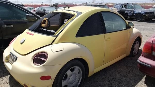 Photo 5 VIN: WVWZZZ9CZYM618807 - VOLKSWAGEN BEETLE 