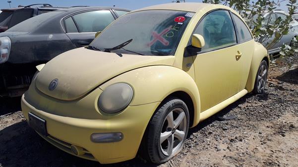 Photo 3 VIN: WVWZZZ9CZYM622357 - VOLKSWAGEN BEETLE 