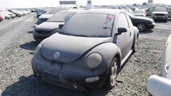 Photo 3 VIN: WVWZZZ9CZYM633908 - VOLKSWAGEN BEETLE 