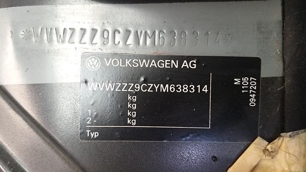 Photo 1 VIN: WVWZZZ9CZYM638314 - VOLKSWAGEN BEETLE 