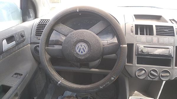 Photo 11 VIN: WVWZZZ9NZ2Y086234 - VOLKSWAGEN POLO 