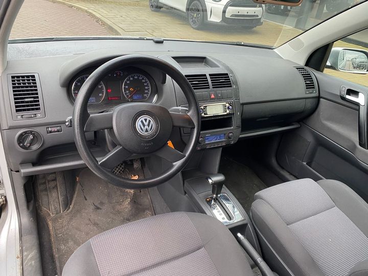 Photo 8 VIN: WVWZZZ9NZ3D125718 - VOLKSWAGEN POLO 