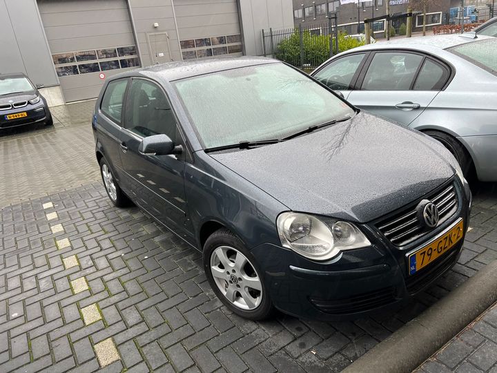 Photo 4 VIN: WVWZZZ9NZ9Y036832 - VOLKSWAGEN POLO 