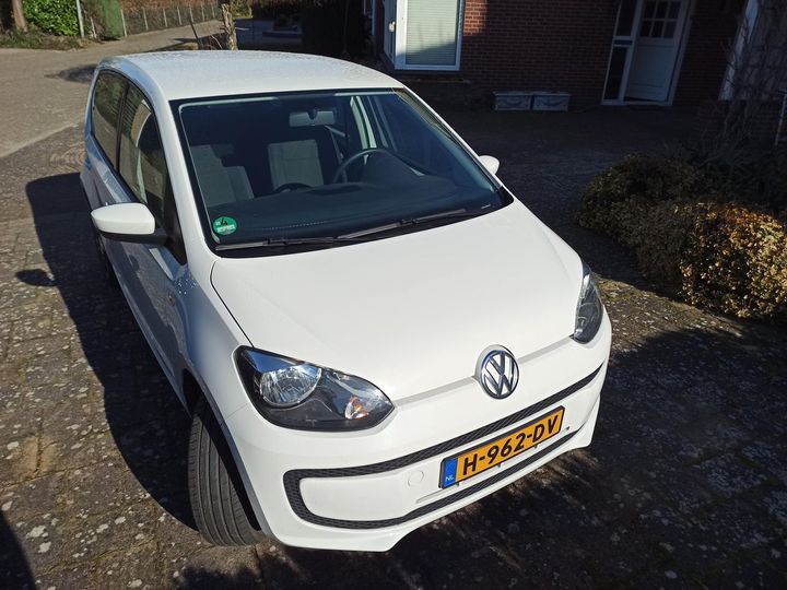 Photo 4 VIN: WVWZZZAAZED046723 - VOLKSWAGEN UP! 