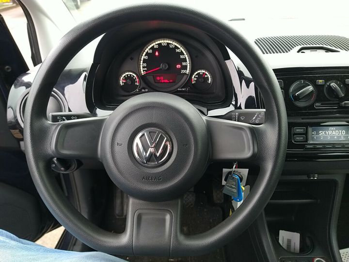 Photo 13 VIN: WVWZZZAAZFD053102 - VOLKSWAGEN UP! 