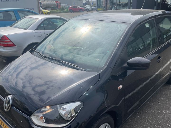 Photo 1 VIN: WVWZZZAAZFD061247 - VOLKSWAGEN UP! 