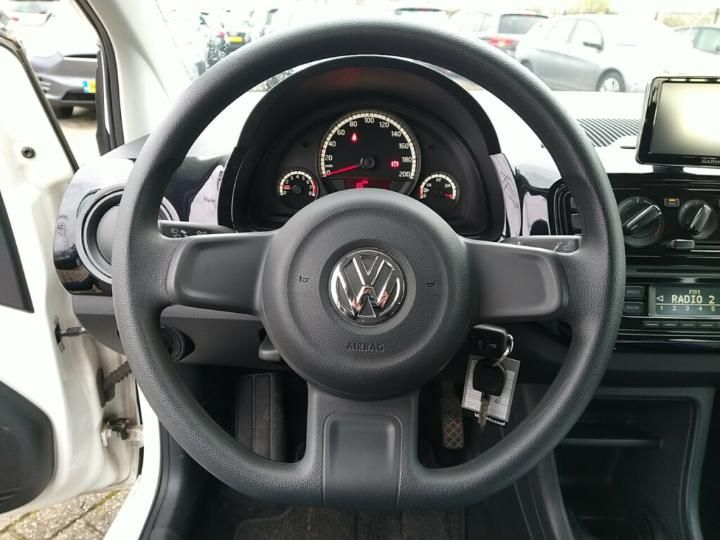 Photo 12 VIN: WVWZZZAAZGD062085 - VOLKSWAGEN UP! 