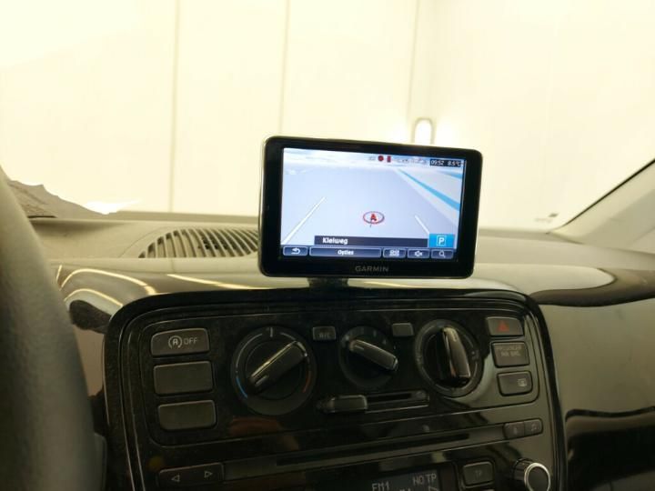 Photo 10 VIN: WVWZZZAAZGD064437 - VOLKSWAGEN UP! 