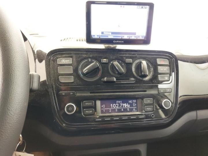 Photo 11 VIN: WVWZZZAAZGD064437 - VOLKSWAGEN UP! 