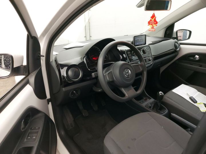 Photo 18 VIN: WVWZZZAAZGD093767 - VOLKSWAGEN UP! 