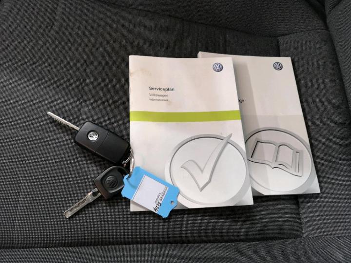 Photo 13 VIN: WVWZZZAAZGD095064 - VOLKSWAGEN UP! 