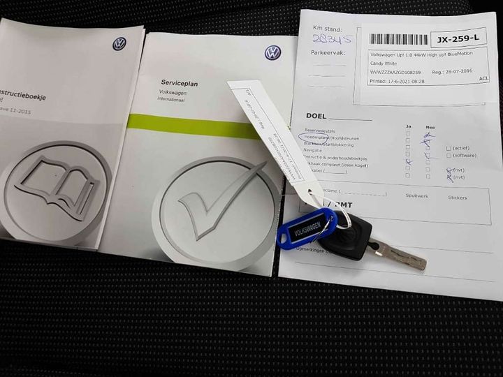 Photo 17 VIN: WVWZZZAAZGD108259 - VOLKSWAGEN UP! 