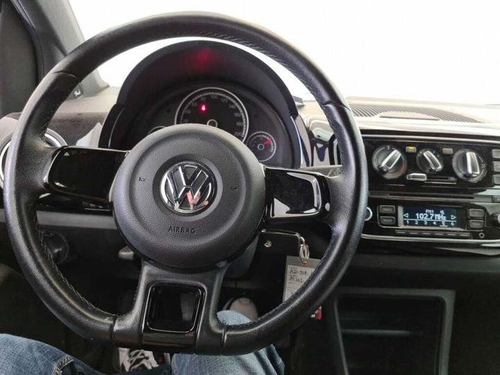 Photo 18 VIN: WVWZZZAAZGD113847 - VOLKSWAGEN UP! 