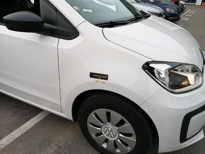 Photo 31 VIN: WVWZZZAAZHD010871 - VOLKSWAGEN UP! 