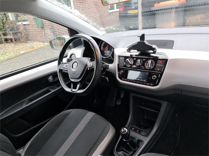 Photo 6 VIN: WVWZZZAAZHD013785 - VOLKSWAGEN UP! 