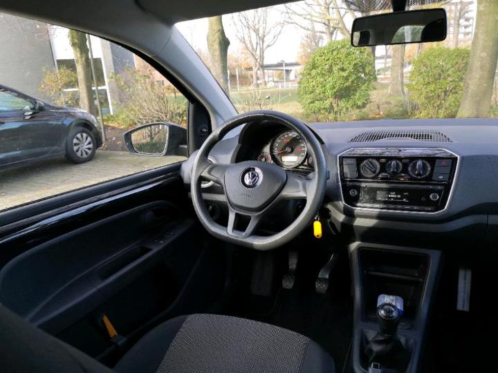 Photo 6 VIN: WVWZZZAAZHD017773 - VOLKSWAGEN UP! 