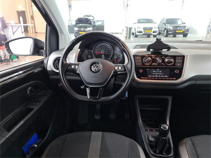 Photo 6 VIN: WVWZZZAAZHD028812 - VOLKSWAGEN UP! 