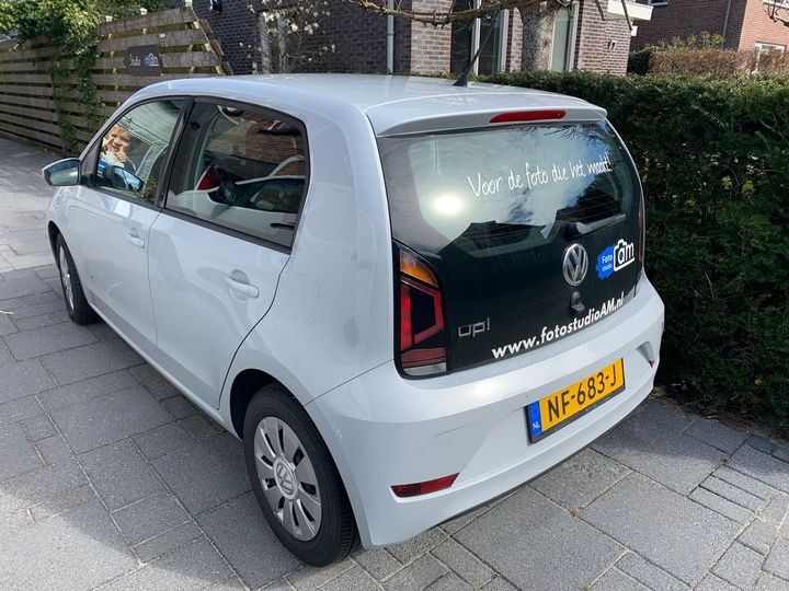 Photo 2 VIN: WVWZZZAAZHD036151 - VOLKSWAGEN UP! 