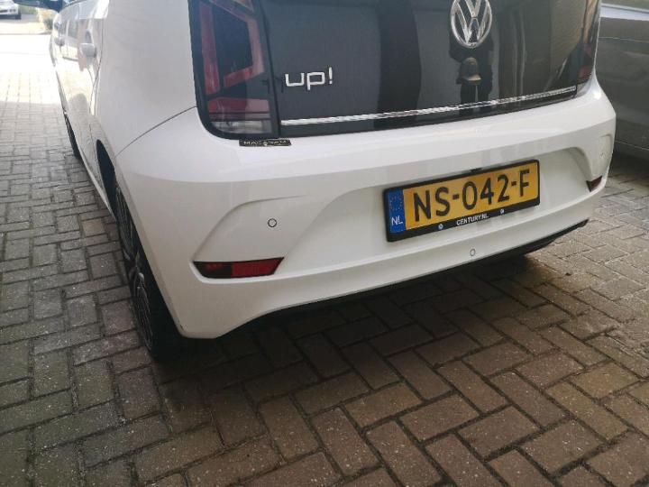 Photo 16 VIN: WVWZZZAAZHD045445 - VOLKSWAGEN UP! 