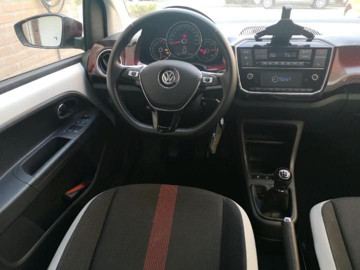 Photo 6 VIN: WVWZZZAAZHD045445 - VOLKSWAGEN UP! 