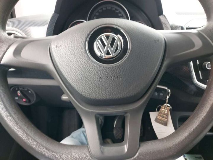 Photo 11 VIN: WVWZZZAAZHD057965 - VOLKSWAGEN UP! 