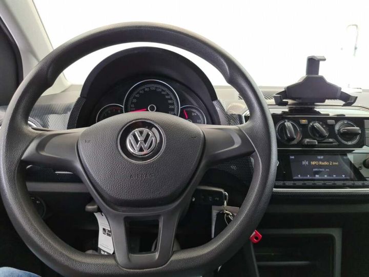 Photo 13 VIN: WVWZZZAAZHD060751 - VOLKSWAGEN UP! 